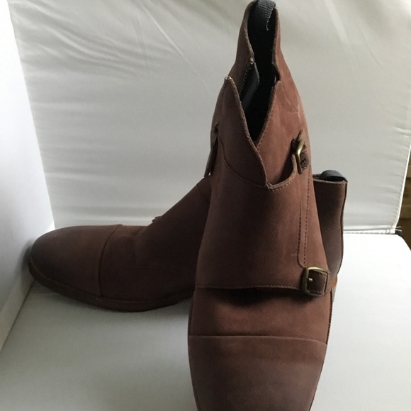 DRESS-UP SHOES FOR MEN. - Picture 4 of 9